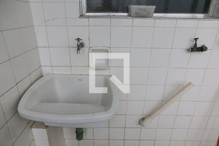 Apartamento para alugar com 100m², 3 quartos e 1 vaga Apartamento para alugar com 100m², 3 quartos e 1 vagaLavanderia