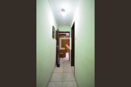 Corredor de casa à venda com 3 quartos, 250m² em Jardim Bom Tempo, Taboão da Serra