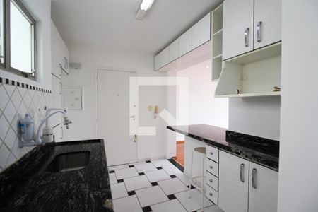 Apartamento para alugar com 74m², 2 quartos e 1 vagaCozinha 