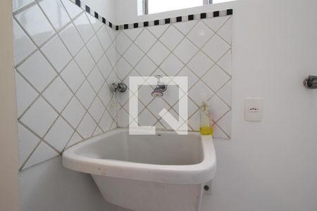 Apartamento para alugar com 74m², 2 quartos e 1 vagaÁrea de Serviço 