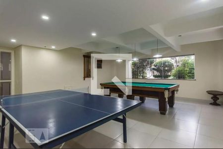 Apartamento para alugar com 74m², 2 quartos e 1 vagaÁrea comum - Sala de Jogos 