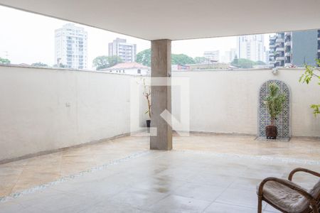 Quintal e Área de Serviço de casa para alugar com 1 quarto, 160m² em Vila Ipojuca, São Paulo