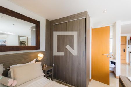 Quarto de kitnet/studio para alugar com 1 quarto, 38m² em Jacarepaguá, Rio de Janeiro