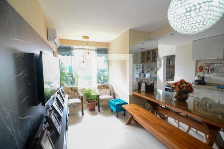 Sala de apartamento à venda com 2 quartos, 60m² em Cidade Nova, Rio de Janeiro