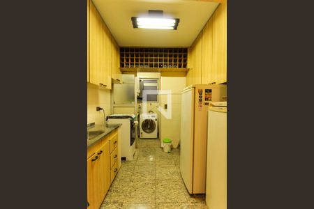 Apartamento à venda com 60m², 2 quartos e 1 vaga Apartamento à venda com 60m², 2 quartos e 1 vagaCozinha