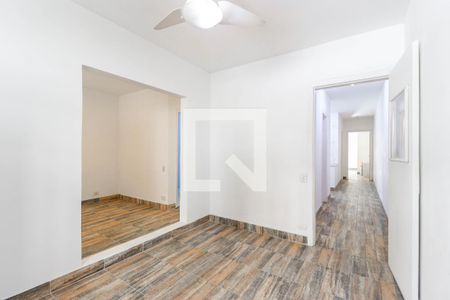 Quarto 1 de casa para alugar com 8 quartos, 265m² em Chácara Santo Antônio (zona Sul), São Paulo