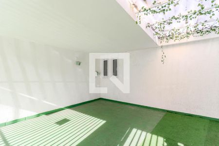 Garagem de casa para alugar com 8 quartos, 265m² em Chácara Santo Antônio (zona Sul), São Paulo