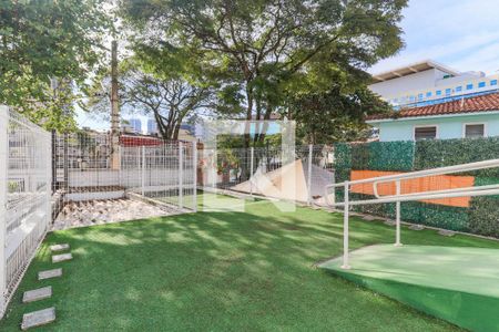 Varanda da Suíte 1 de casa para alugar com 8 quartos, 265m² em Chácara Santo Antônio (zona Sul), São Paulo