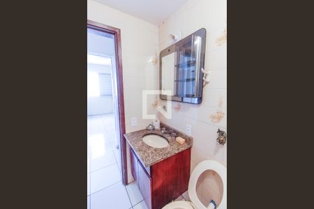 Banheiro de apartamento para alugar com 2 quartos, 42m² em Jardim Ângela (zona Leste), São Paulo