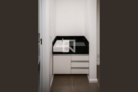 Banheiro de apartamento para alugar com 1 quarto, 34m² em Piedade, Rio de Janeiro