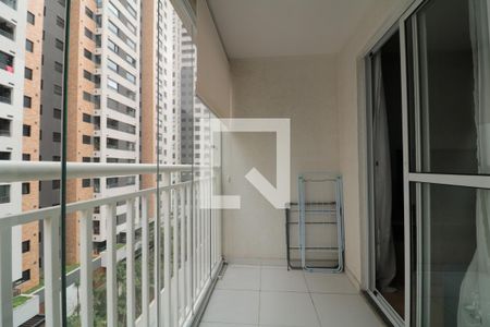 Varanda e Area de serviço  de apartamento para alugar com 2 quartos, 44m² em Brás, São Paulo