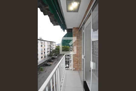 Varanda da  Sala de apartamento para alugar com 3 quartos, 60m² em Marechal Hermes, Rio de Janeiro