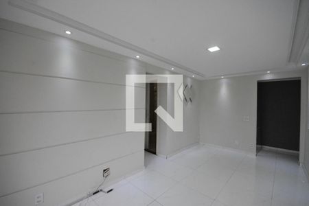 Sala de apartamento para alugar com 3 quartos, 60m² em Marechal Hermes, Rio de Janeiro