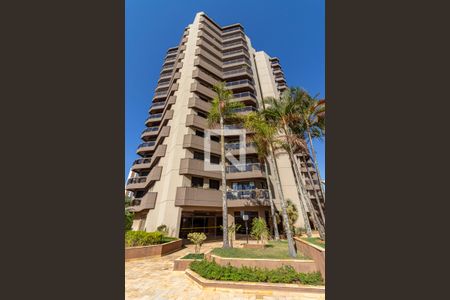 Apartamento à venda com 200m², 5 quartos e 4 vagasÁrea comum