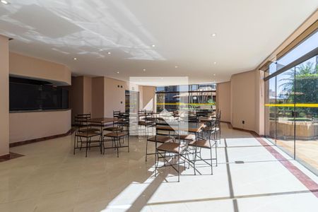 Apartamento à venda com 200m², 5 quartos e 4 vagasÁrea comum