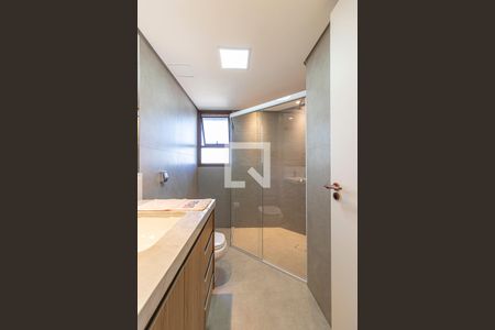 Apartamento à venda com 200m², 5 quartos e 4 vagasBanheiro 