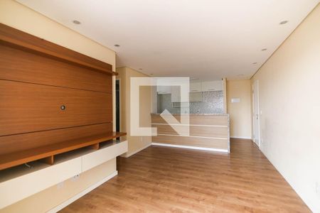 Sala de apartamento para alugar com 3 quartos, 76m² em Jardim Bom Tempo, Taboão da Serra