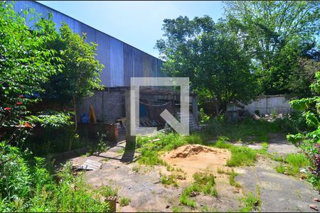 Casa à venda com 102m², 2 quartos e 3 vagasPátio