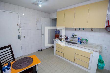 Apartamento à venda com 120m², 3 quartos e 1 vagaCozinha - Armários