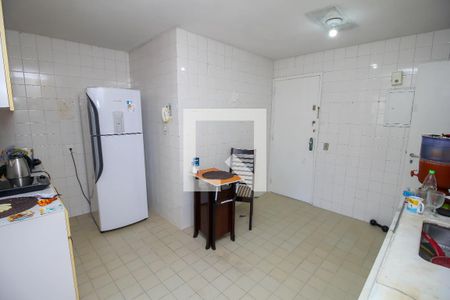 Apartamento à venda com 120m², 3 quartos e 1 vagaCozinha - Armários