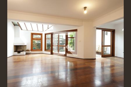 Sala de casa à venda com 4 quartos, 220m² em Jardim Ampliação, São Paulo