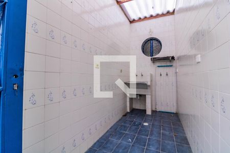 Casa à venda com 200m², 3 quartos e 2 vagasÁrea de serviço