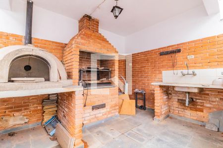 Casa à venda com 200m², 3 quartos e 2 vagasÁrea comum - Churrasqueira