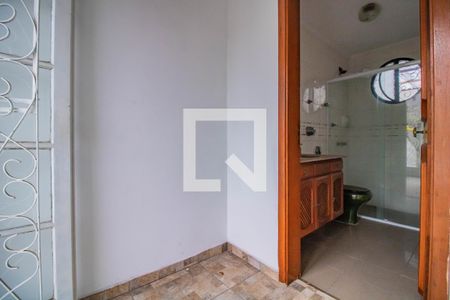 Casa à venda com 200m², 3 quartos e 2 vagasSuíte