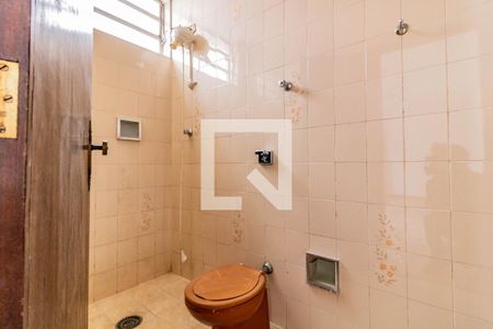 Casa à venda com 200m², 3 quartos e 2 vagasBanheiro