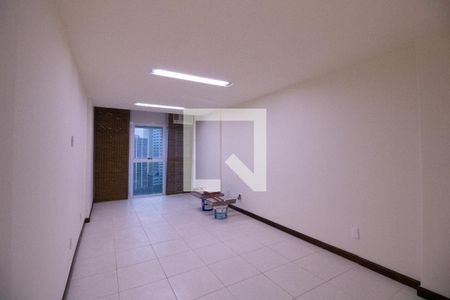 Apartamento para alugar com 30m², 1 quarto e sem vaga Apartamento para alugar com 30m², 1 quarto e sem vagaSala/Quarto