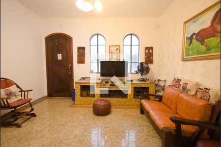 Sala de casa à venda com 3 quartos, 100m² em Cambuci, São Paulo
