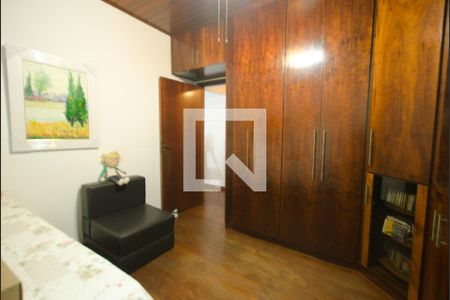 Casa à venda com 100m², 3 quartos e 1 vagaQuarto 2