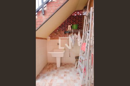 Casa à venda com 100m², 3 quartos e 1 vagaÁrea de serviço - Casa 2