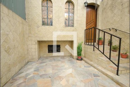 Casa à venda com 100m², 3 quartos e 1 vagaQuintal