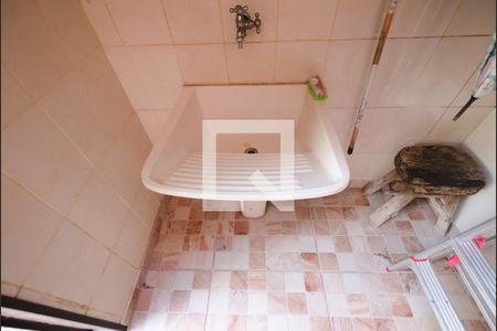 Casa à venda com 100m², 3 quartos e 1 vagaÁrea de serviço - Casa 2