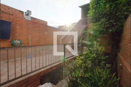 Casa à venda com 100m², 3 quartos e 1 vagaQuintal fundos