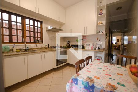 Casa à venda com 100m², 3 quartos e 1 vagaCozinha