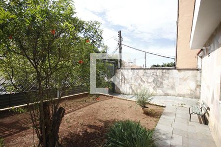 Casa à venda com 280m², 3 quartos e 4 vagasGaragem