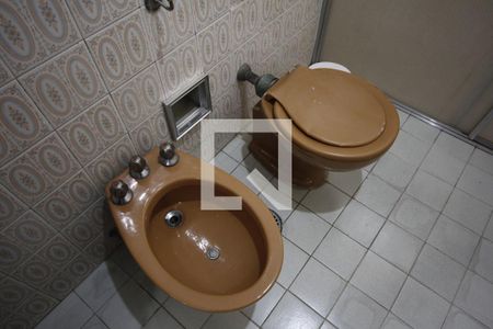 Casa à venda com 280m², 3 quartos e 4 vagasBanheiro