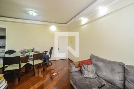 Apartamento à venda com 65m², 2 quartos e 1 vagaSala