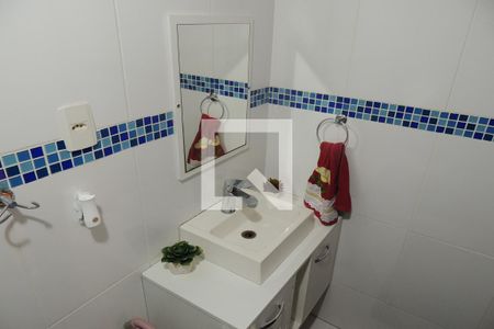 Apartamento à venda com 80m², 2 quartos e 1 vagaBanheiro Social