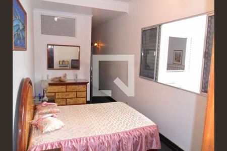 Casa à venda com 4 quartos, 200m² em Aclimação, São Paulo