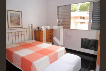 Casa à venda com 4 quartos, 200m² em Aclimação, São Paulo