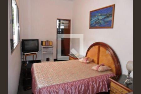 Casa à venda com 4 quartos, 200m² em Aclimação, São Paulo