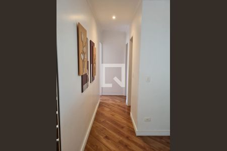 Corredor de apartamento à venda com 3 quartos, 82m² em Vila Monumento, São Paulo