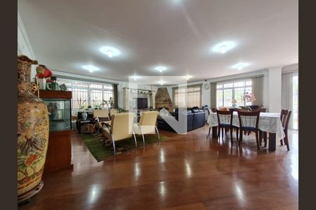 Casa à venda com 4 quartos, 390m² em Aclimação, São Paulo