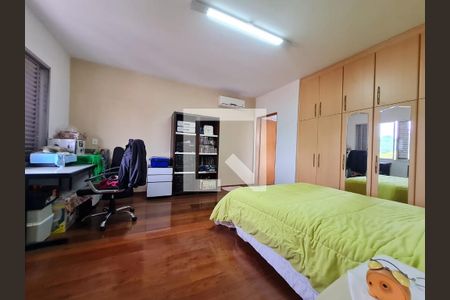 Casa à venda com 4 quartos, 390m² em Aclimação, São Paulo