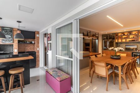 Apartamento à venda com 3 quartos, 135m² em Lapa, São Paulo