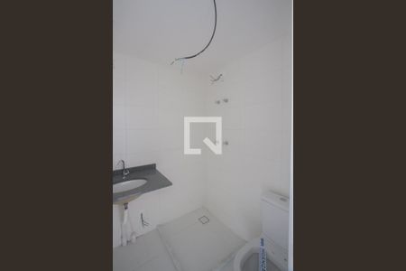 Banheiro de apartamento à venda com 1 quarto, 27m² em Alto da Boa Vista, São Paulo
