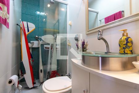 Apartamento à venda com 99m², 3 quartos e 1 vagaBanheiro Corredor